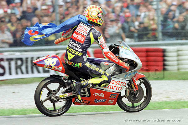 04.GP-Assen-1997_Valentino-Rossi_Aprilia